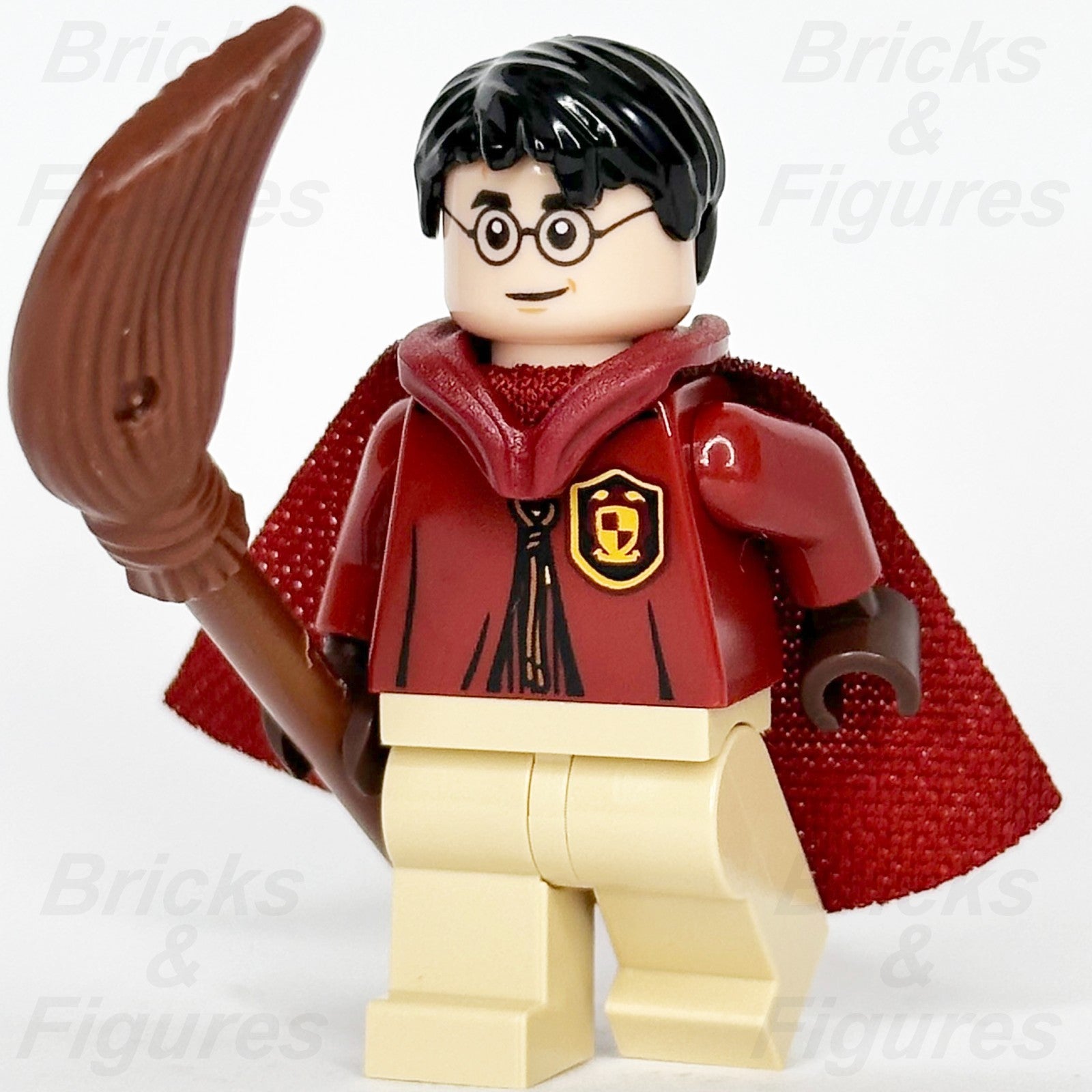 LEGO Harry Potter Minifigure Gryffindor Quidditch Uniform Hood Cape Wizard 764160