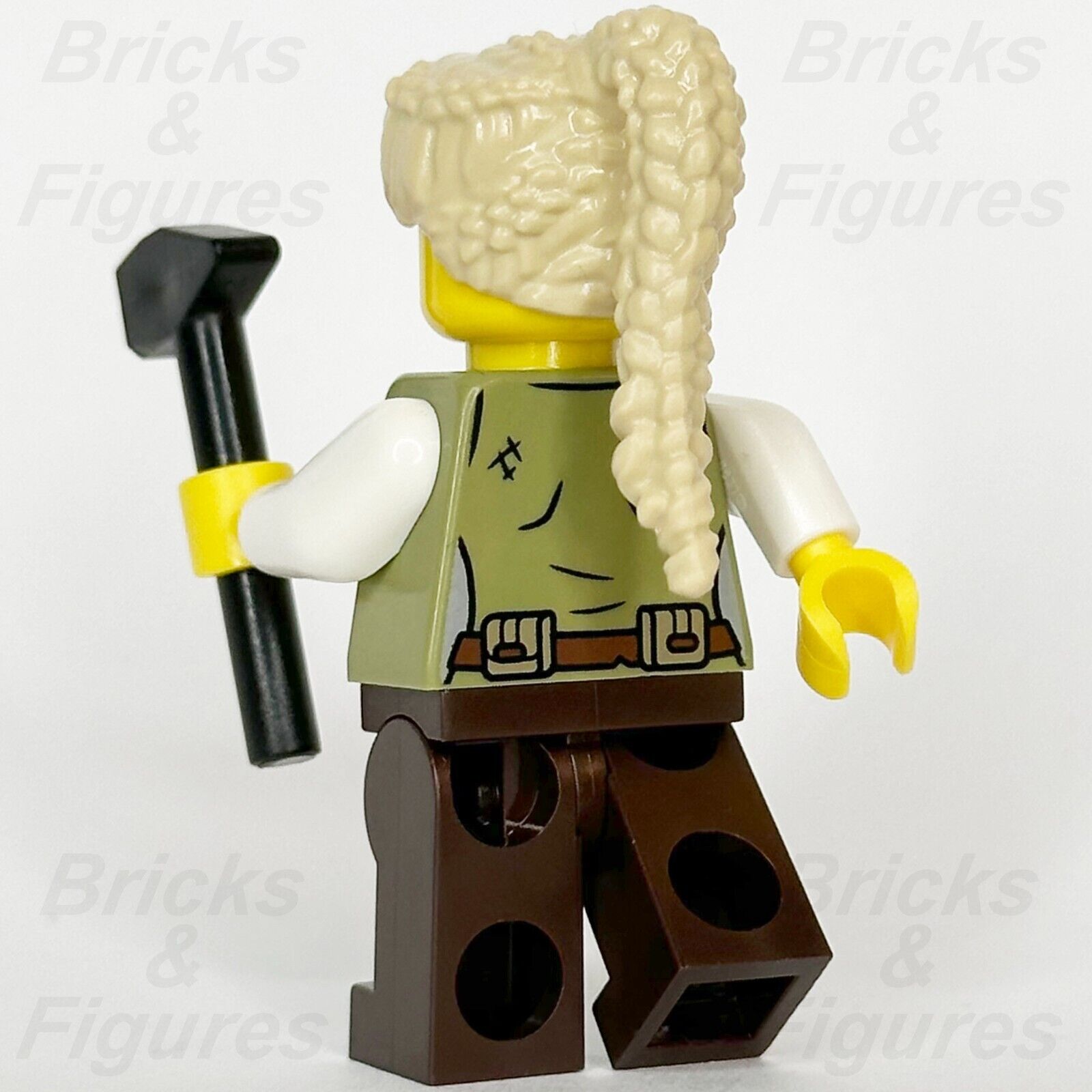 LEGO Castle Carpenter Minifigure Female Olive Green Vest Ponytail 10332 cas582