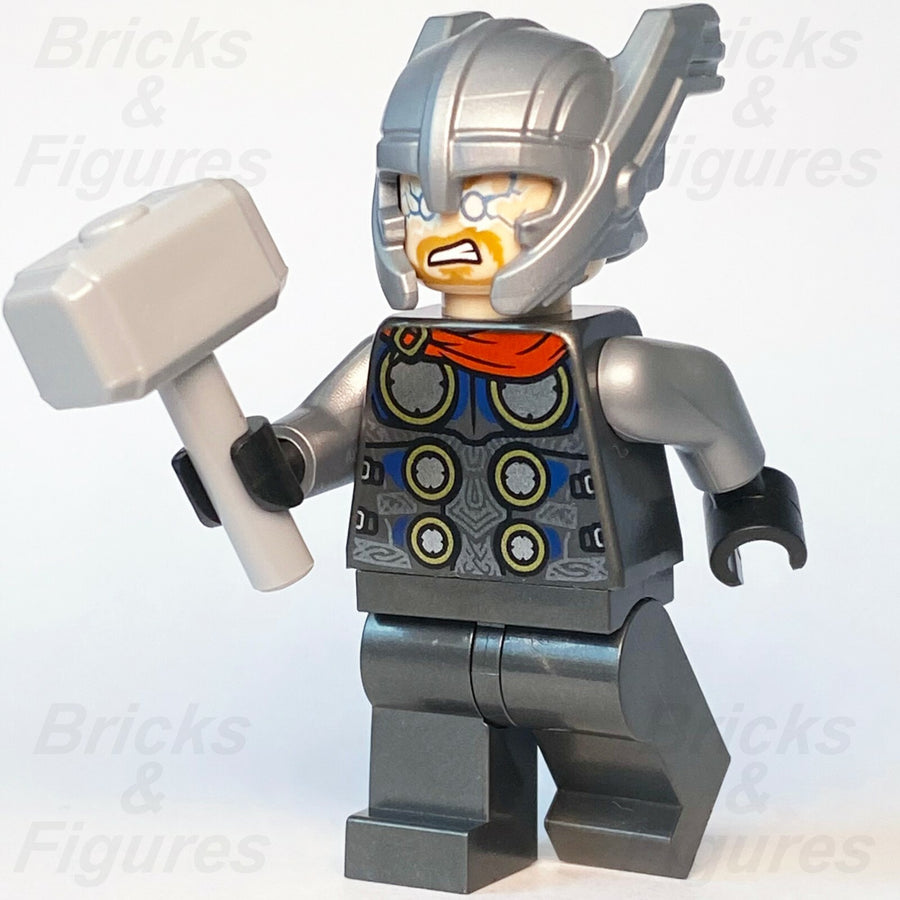 LEGO  Super Heroes Thor Minifigure with Helmet & Hammer Avengers Marvel 761690