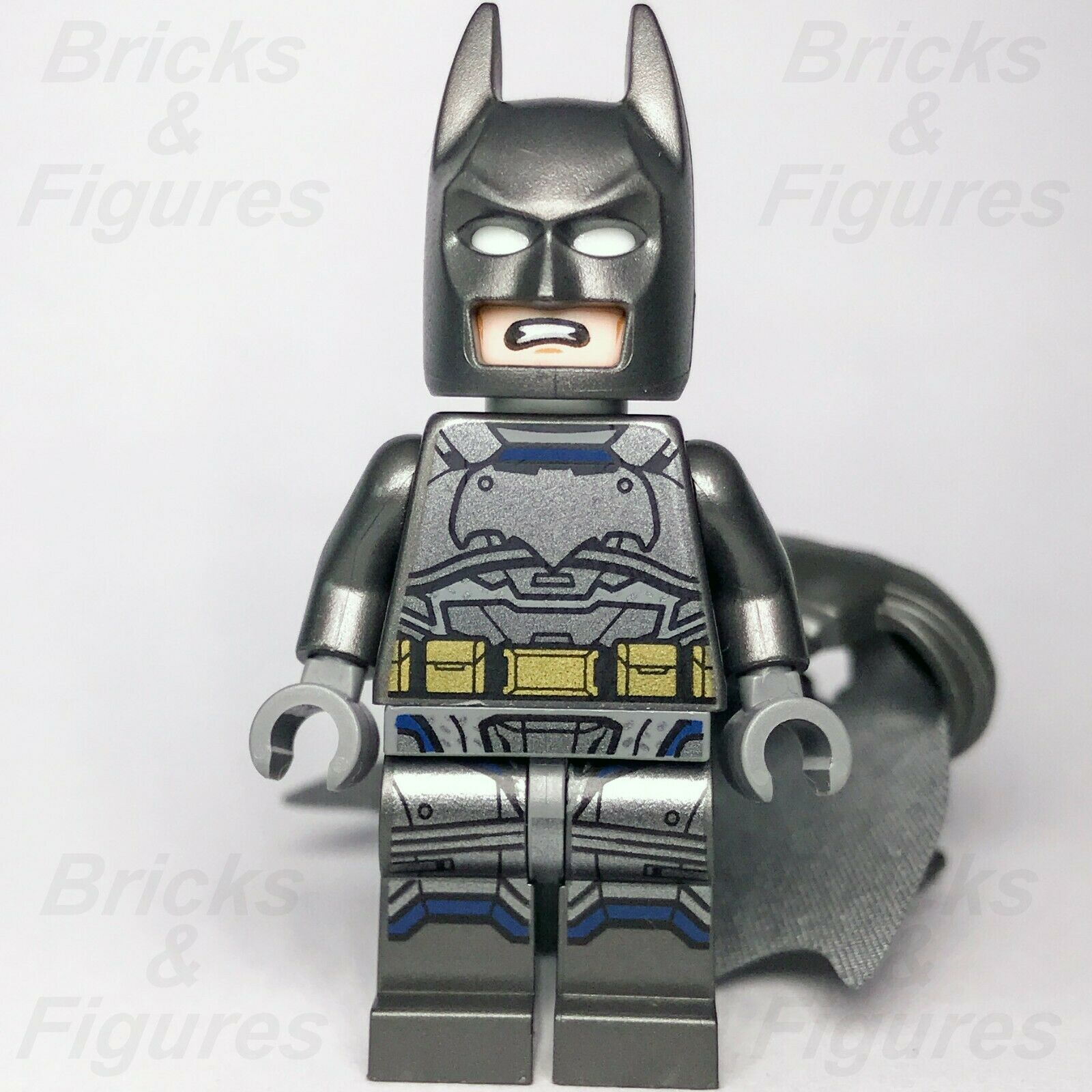 DC Super Heroes LEGO Batman Armored with Cape Dawn of Justice Minifigure 76044 - Bricks & Figures